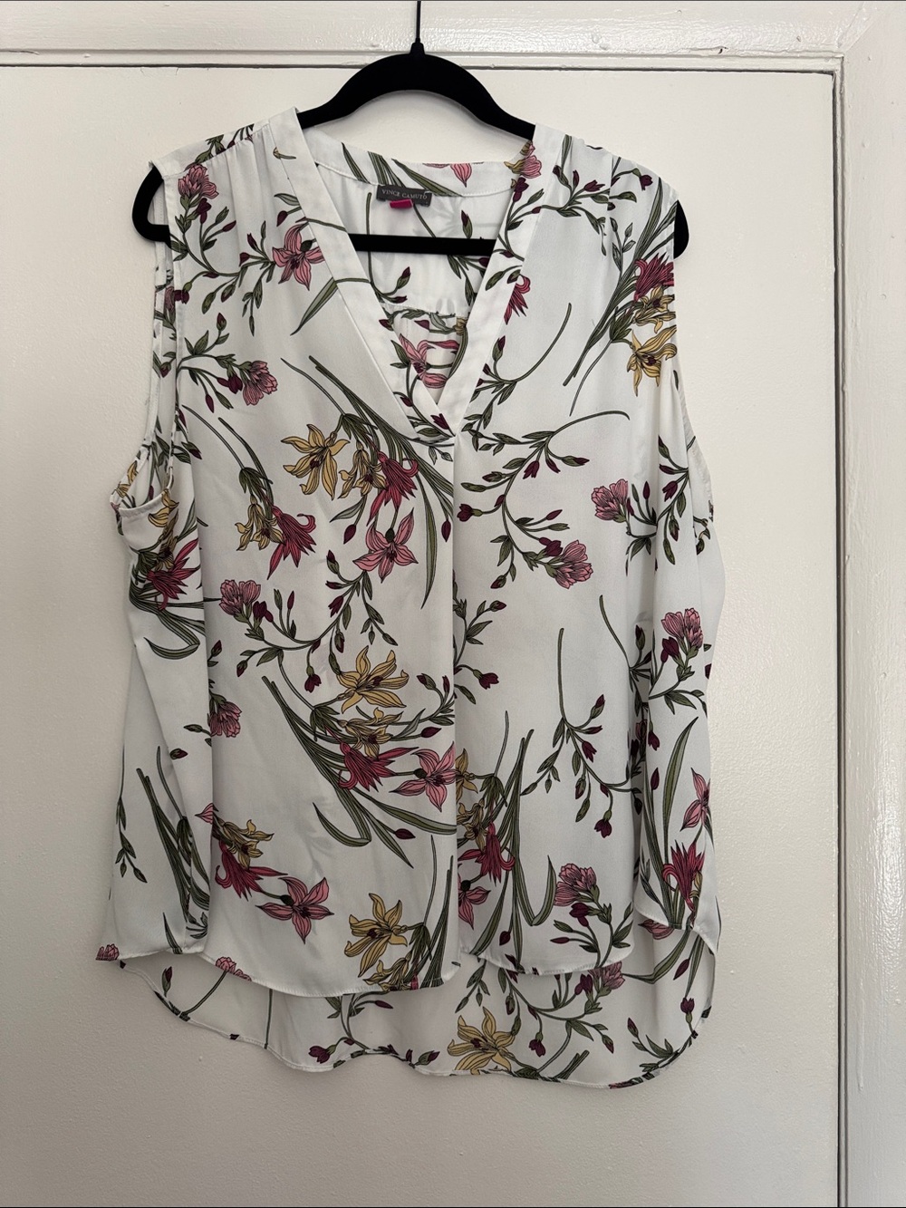 Vince Camuto White Floral V-Neck Sleeveless Camisole with Pink & Yellow Blooms